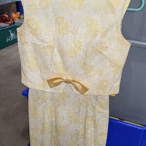 Vintage yellow and white dress READ DESCRIPTION
